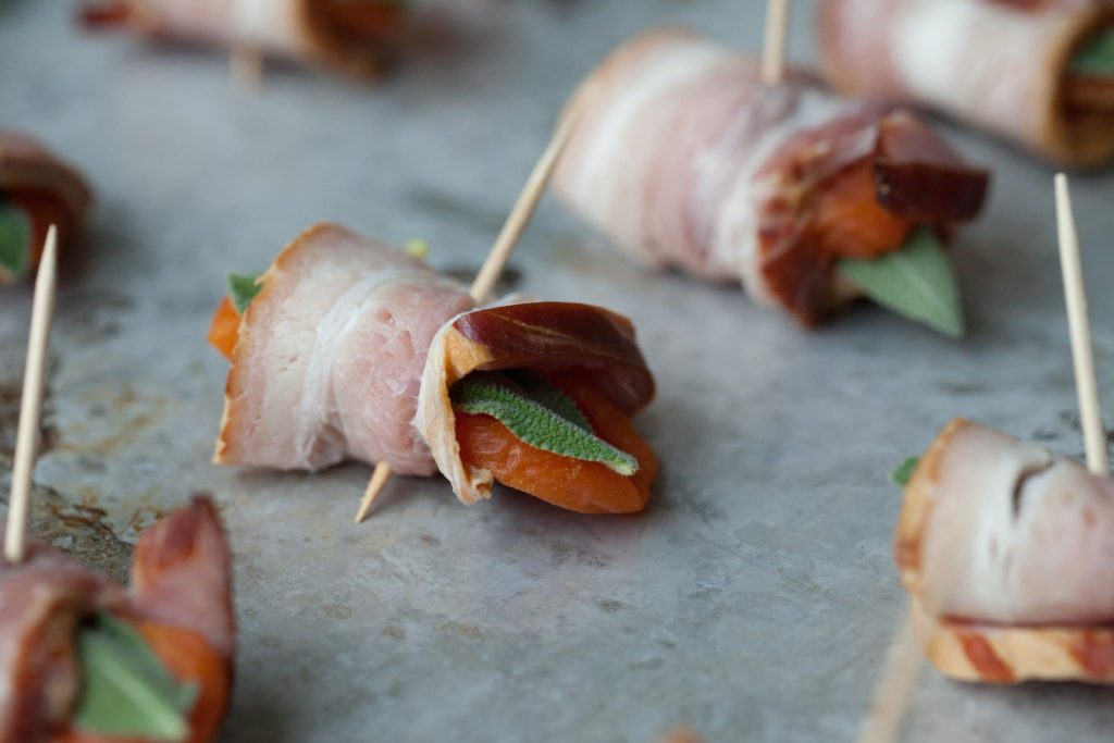 Bacon Apricot appetizers ready for the oven